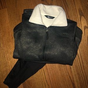 North face super warm fleece lined sweater